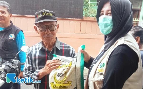 Thumbnail Warga Kelurahan Turi Kota Blitar Pertanyakan Penyaluran Rastrada, Lurah: Kami Hanya Menjalankan