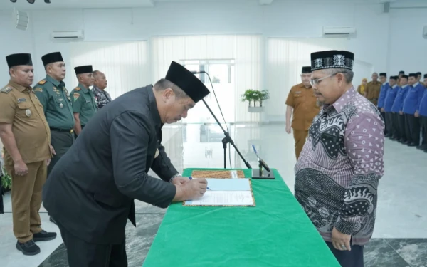 Thumbnail Taufik Zainal Abidin Lantik Dewan Hakim MTQ ke-56 Tingkat Kabupaten Asahan