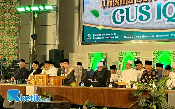 Thumbnail Syawalan Unisma Dibanjiri Jemaah, Gus Iqdam Ingatkan Pentingnya Muhasabah