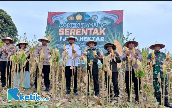 Thumbnail Berita - Kolaborasi Polri dan Kementerian Pertanian Terealisasi di Halmahera Selatan