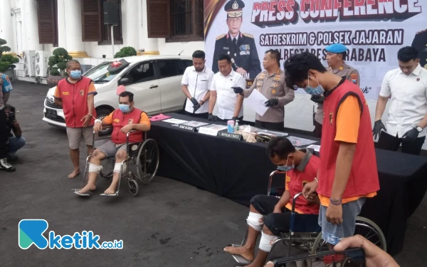 Thumbnail Berita - Driver Ojol Dirampok lalu Dibuang, Dua Pelaku Ditembak Polisi