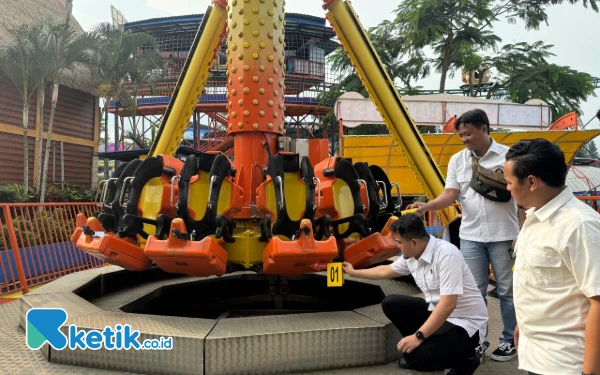 Thumbnail Berita - Nahas! ‎Pelajar SMP Asal Malang Jatuh dari Wahana 360 Derajat Pendulum Jatim Park 1 Kota Batu