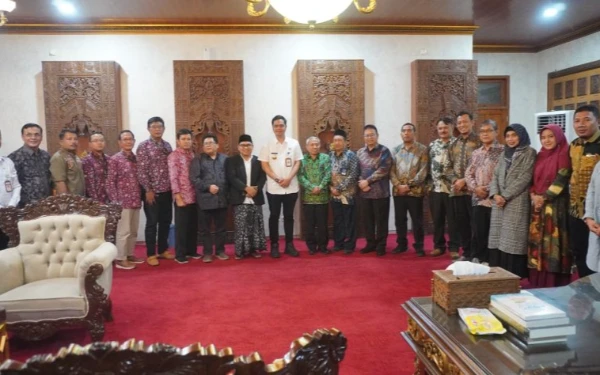 Thumbnail Berita - 1.000 Mahasiswa Ditargetkan Dapat Beasiswa, Jepara Gencarkan Program Kartu Sarjana