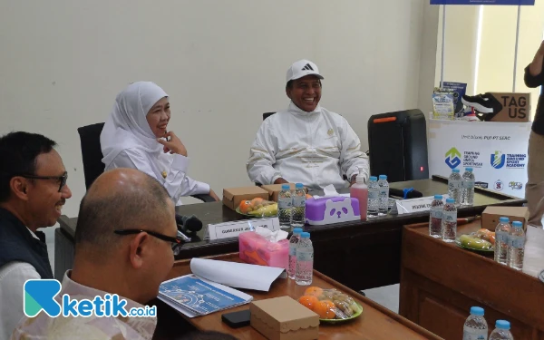 Tinjau Sekolah Rakyat di Unesa, Ini Kata Gubernur Khofifah