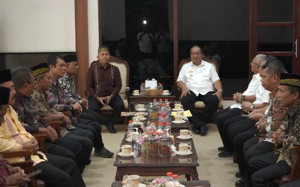 Thumbnail Berita - Terima Kunjungan Pengurus Etnis Tabagsel, Ini Kata Bupati Asahan