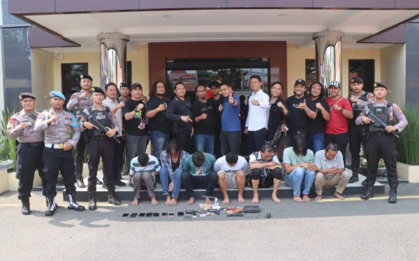 Thumbnail Jatanras Ditreskrimum Polda Jatim Ringkus 4 Pelaku Penculikan Santri Rejoso Pasuruan