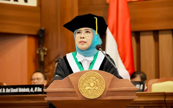 Orasi Ilmiah Gubes Unair Beberkan Manfaat Jahe Merah untuk Karies Gigi Anak
