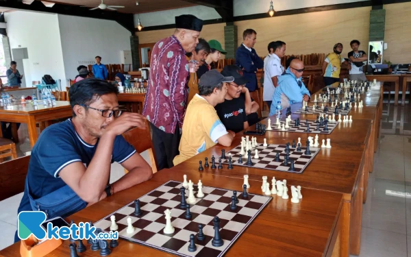 Thumbnail Berita - Porprov IX Jatim 2025, 10 Atlet Catur Kota Batu Akan Duel di Tiga Nomor Pertandingan