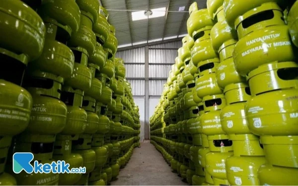 Thumbnail Berita - Masyarakat Mengeluh LPG 3 Kg Langka, Pemkab Sampang: Padahal Kuota Bertambah