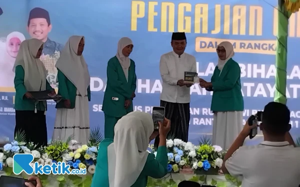 Thumbnail Berita - PAC Galis Bangkalan Gelar Harlah Fatayat NU Ke-75, Gelorakan Perempuan Berdaya dan Berkarya