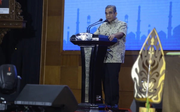 Thumbnail Berita - Ketua MPR RI Dorong Penguatan Warteg Secara Nasional, Bisa Jadi 'Jepangnya Indonesia'