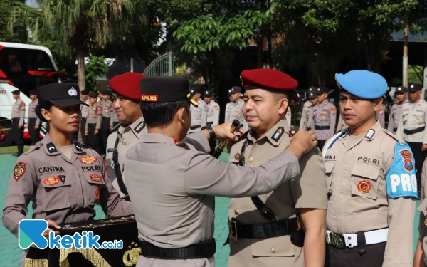 Thumbnail Berita - ‎Polres Batu Rotasi Sejumlah Pejabat Utama, Kasat Narkoba Berganti   ‎