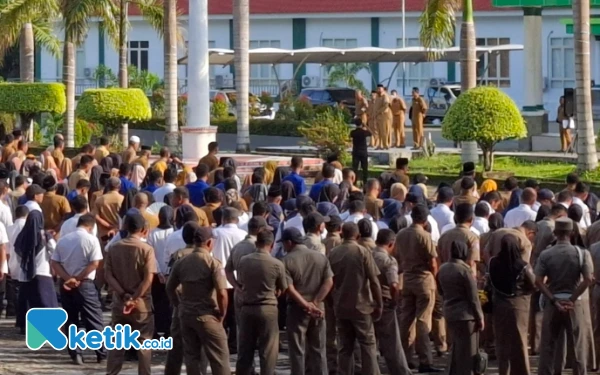 Thumbnail Berita - Hadiah Umrah Menanti OPD di Halmahera Selatan Jika Raih Nilai Absensi Terbaik