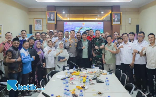 Thumbnail Setiap Peringatan May Day Kondusif, Bupati Bandung Komitmen Tetap Jaga Hubungan Harmonis dengan Buruh