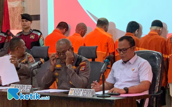 Thumbnail Berita - Lempar Bocah dengan Batu, Warga Susoh Ditangkap Sat Reskrim Polres Abdya