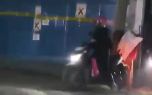 Thumbnail Berita - CV Sentoso Seal Buka Segel Secara Ilegal, Wali Kota Surabaya Ancam Bawa ke Ranah Pidana