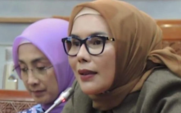 Thumbnail Berita - Komisi I DPR RI Prihatin Maraknya Kasus PHK Pekerja Media Nasional