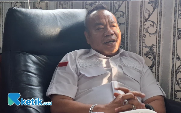 Thumbnail Berita - Gudang UD Sentoso Seal Diam-Diam Kembali Beroperasi, Komisi A Bakal Panggil Satpol PP