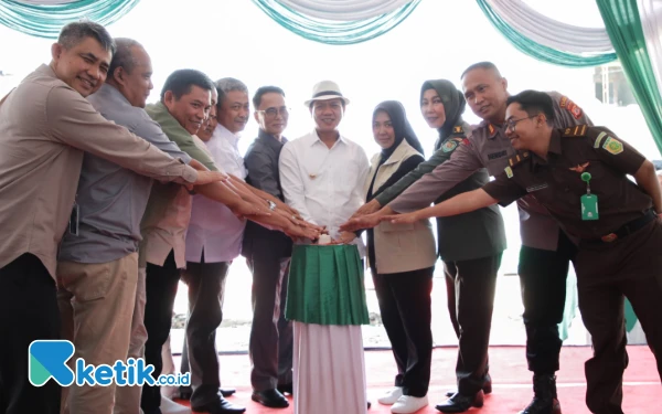 Thumbnail Berita - Sering Kebanjiran, Bupati Bandung Revitalisasi Kantor Kecamatan Baleendah