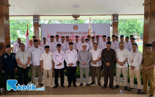 Thumbnail Berita - PKDI Blitar Resmi Dikukuhkan: Dorong Sinergi Kepala Desa dan Pemerintah