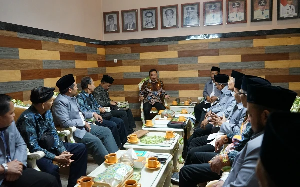 Thumbnail Berita - Bupati Bondowoso Terima Kunjungan FKUB, Bahas Penguatan Kerukunan Antarumat Beragama