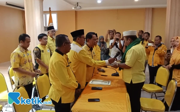 Thumbnail Berita - Ali Mufthi Resmi Mendaftar Jadi Bakal Calon Ketua DPD Partai Golkar Jatim
