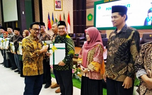 Thumbnail Berita - Siapa Nahkoda Baru UIN Malang? 12 Kandidat Siap Adu Gagasan