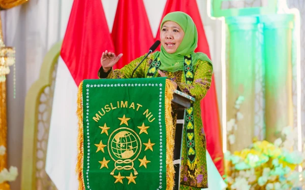 Thumbnail Berita - Khofifah Resmi Dilantik Sebagai Ketua Umum Dewan Pembina PP Muslimat NU 2025–2030