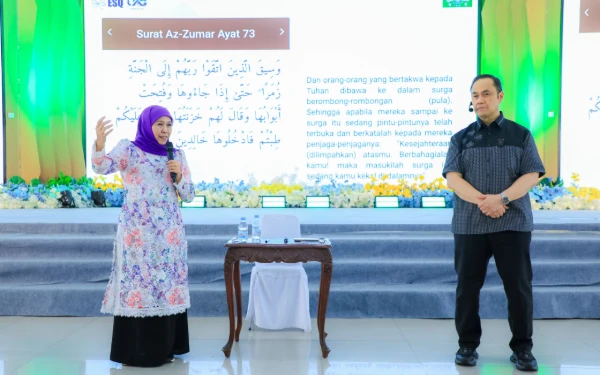 Thumbnail Berita - Lewat Talent DNA, Khofifah Harapkan Kader Muslimat NU Jadi Motor Organisasi