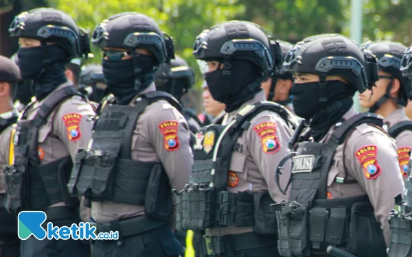 Thumbnail Berita - Operasi Pekat Semeru 2025, Polda Jatim Fokus Berantas Premanisme
