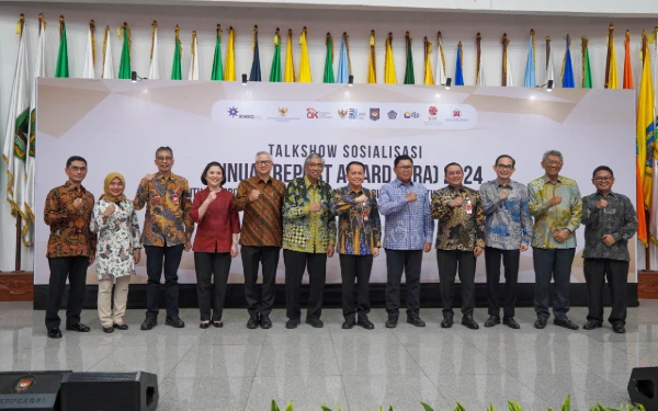 Thumbnail Berita - KNKG dan Bank Jatim Dorong BUMD Tingkatkan Integritas Perusahaan di Ajang ARA 2024