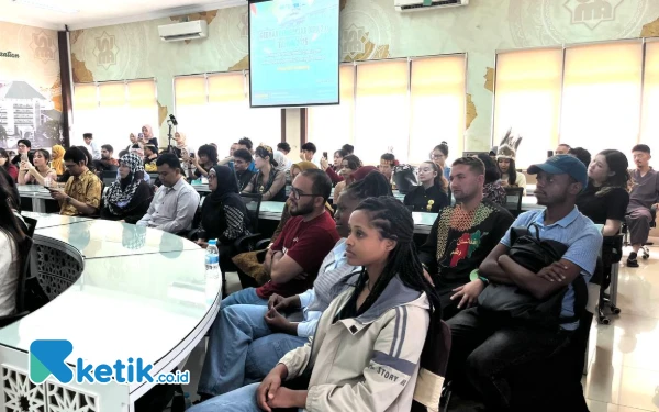 Thumbnail Menduniakan Bahasa Indonesia, 40 Mahasiswa Asing Ikuti Lomba Gebyar Pemelajar BIPA di Unisma
