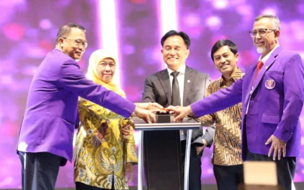 Thumbnail Gubernur Khofifah: Kebutuhan Dokter Gigi di Puskesmas Disiapkan Dari Jalur CPNS