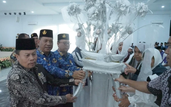 Thumbnail Berita - 50 Jemaah Calon Haji Anggota KORPRI Kabupaten Asahan Jalani Upah-Upah