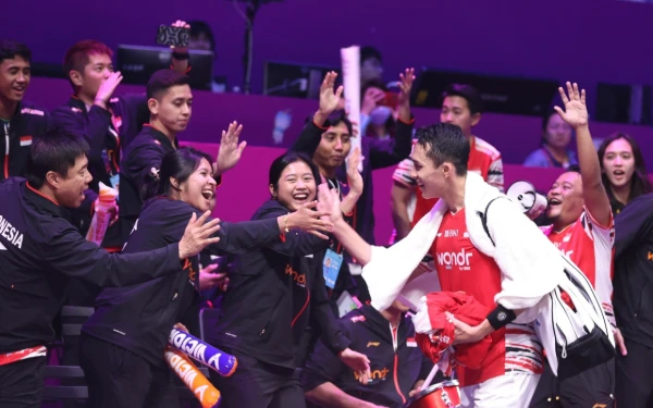 Thumbnail Berita - Keluar Pelatnas PBSI, Jojo dan Chico Tetap Kompak Bawa Indonesia Raih Prestasi