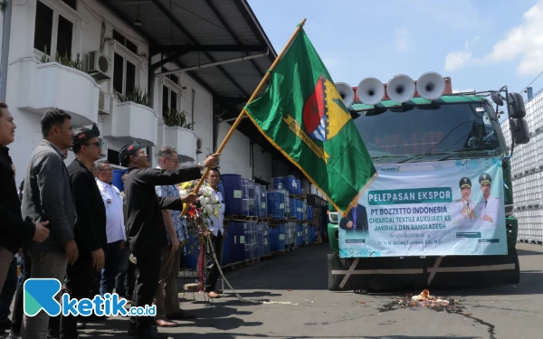 Thumbnail Berita - Ekspor Produk Kimia Tekstil Kabupaten Bandung Tembus USD 1,7 Juta