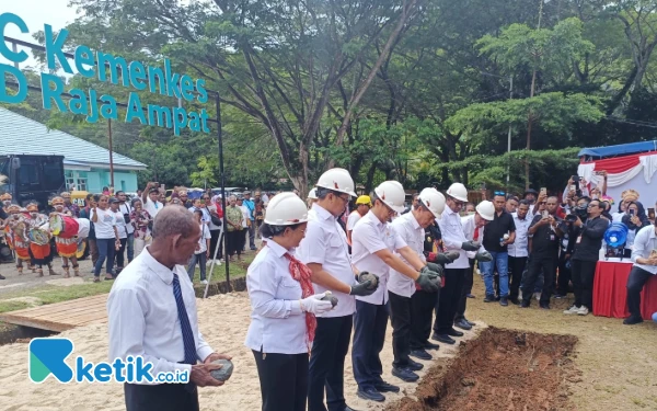 Peletakan Batu Pertama Dihadiri Menkes RI, RSUD Raja Ampat Bakal Naik Level
