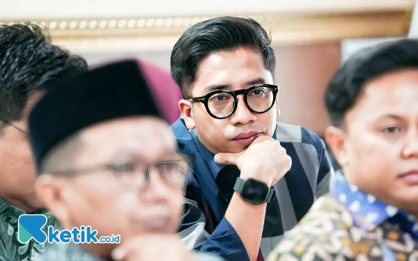 Thumbnail Berita - DPRD Jatim Soroti Bank Jatim: Tim Pansel Diminta Bertanggung Jawab