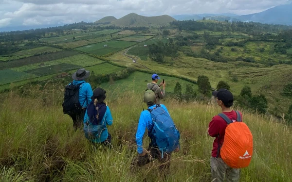 Thumbnail Berita - Dukung Revalidasi UNESCO, Ijen Geopark Petakan Jalur Pendakian Seven Summits