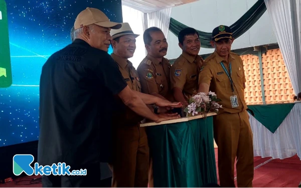 Thumbnail Berita - Bupati Bandung Ingin Dirikan TPS3R di Tiap Desa