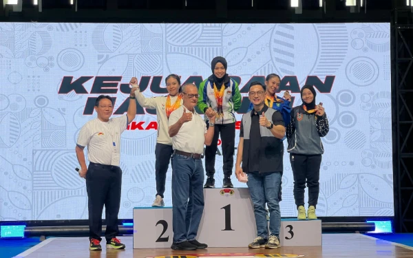 Angkat Besi Jatim Raih 3 Emas di Kejurnas, Ketua PABSI: Kami Belum Puas
