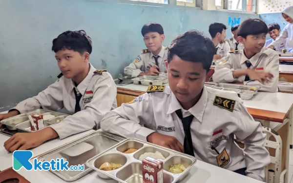 Thumbnail Berita - MBG Belum Menyasar Semua Sekolah, Wali Kota Malang: Tunggu Kebijakan Pusat