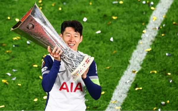 Tottenham Hotspur Juara Liga Eropa, Son Heung Min Tak Kuasa Menahan Haru