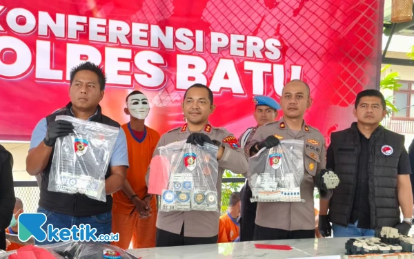 Thumbnail Berita - ‎Pemkot Apresiasi Langkah Cepat Polres Batu Ungkap Pencurian Komponen JPU   ‎