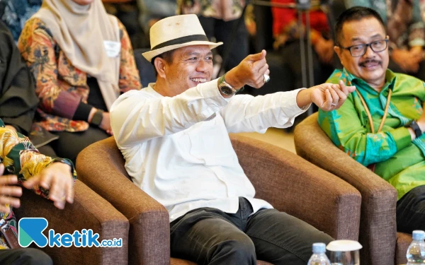 Thumbnail Berita - Cost Politics Tinggi, Waketum Apkasi Sampaikan Aspirasi ke KPK agar Kepala Daerah Dapat Tukin