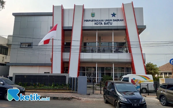 Thumbnail Berita - ‎Disperpusip Kota Batu Raih Predikat AA Hasil Pengawasan Kearsipan Eksternal 2024  ‎