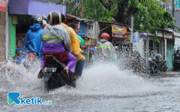 Thumbnail Berita - Prakiraan Cuaca Sabtu 24 Mei 2025: Surabaya Hujan, Malang Berawan