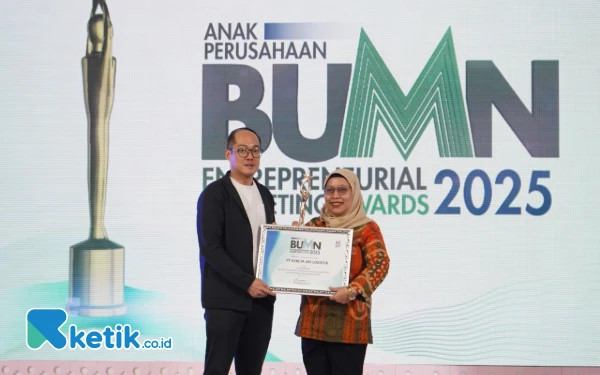 Thumbnail Berita - KAI Logistik Raih Penghargaan BUMN Entrepreneurial Marketing Awards 2025, Berkat Inovasi dan Transformasi Digital