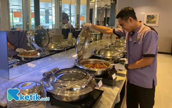 Thumbnail Rekomendasi Makan Siang Sepuasnya di Jantung Kota Surabaya, Cocok untuk Pekerja dan Wisatawan