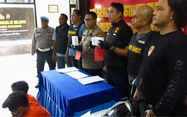 Rampas Ponsel Anak-Anak untuk Beli Miras, Komplotan Jambret di Surabaya Dibekuk